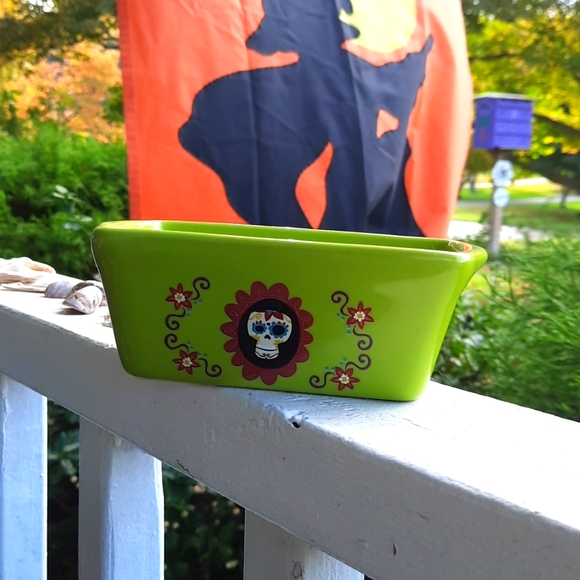 SUGAR SKULL DAY OF THE DEAD Mini Loaf Ceramic Bread Pan Mini Mold - Picture 1 of 7